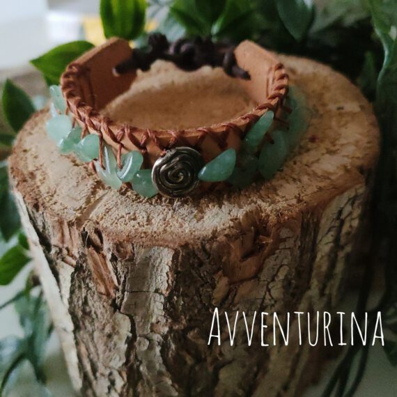 Bracciali in Cuoio e Pietre